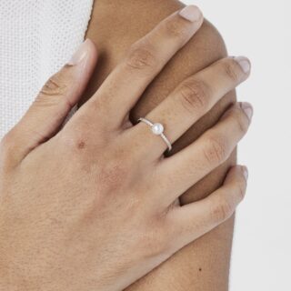 Anel TOUS Les Classiques em ouro branco com diamantes e pérola