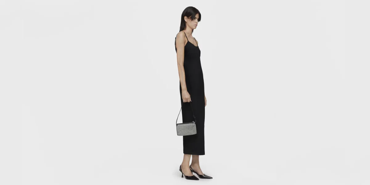 How to dress for a communion? Find the perfect accessories