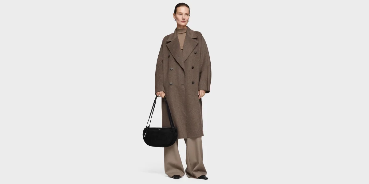 Los accesorios clave para transformar un outfit básico en un look sofisticado