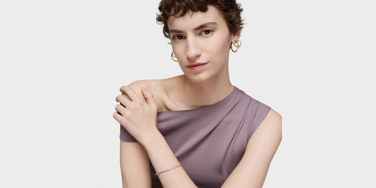 Pulseras minimalistas: el arte de combinarlas con tu estilo diario