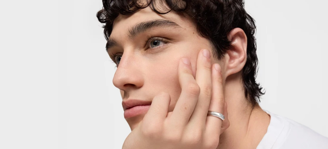 Chico con Anillo de plata 5 mm