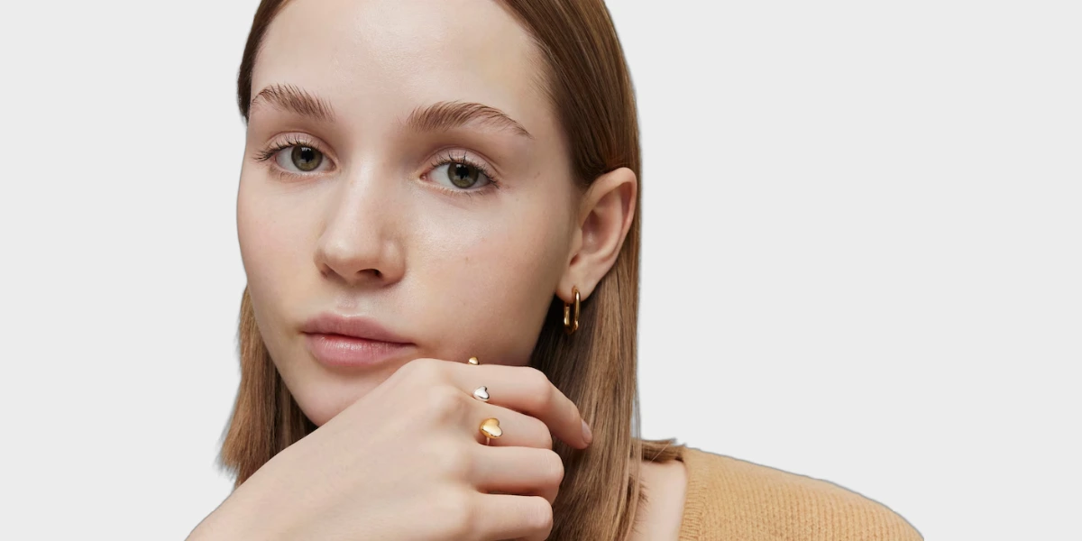 Anéis empilháveis: o truque para um visual sofisticado e atual