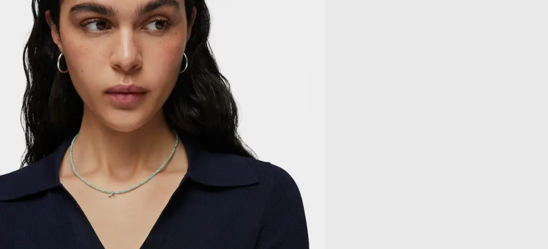 chica con Collar con amazonita TOUS Camille